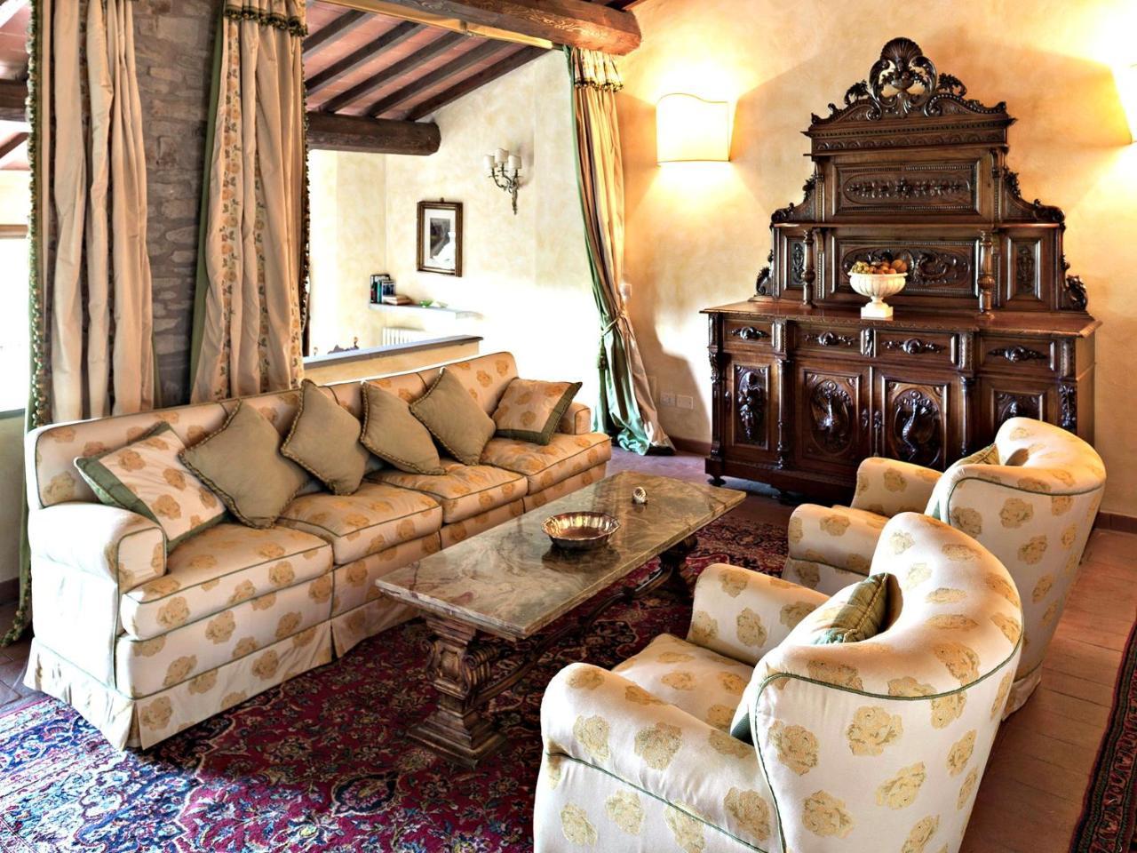 Villa Eleonora Ampinana ภายนอก รูปภาพ