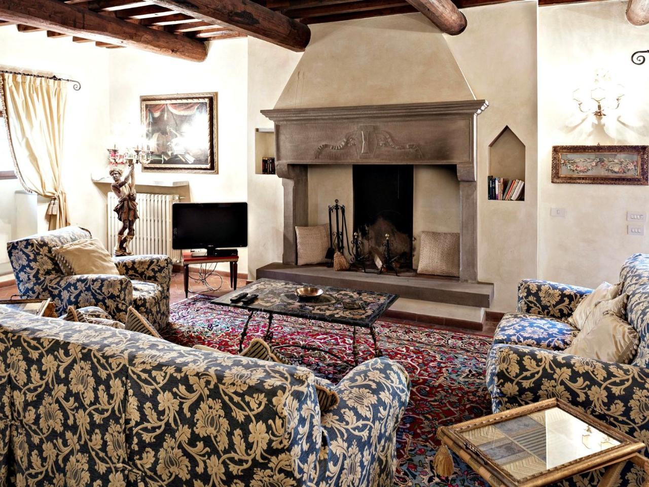 Villa Eleonora Ampinana ภายนอก รูปภาพ